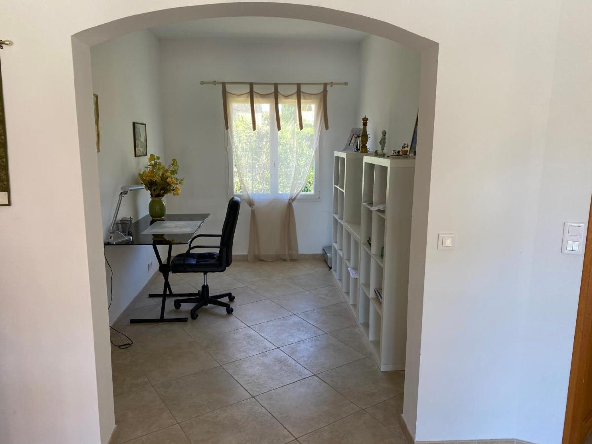 Montfort-sur-Argens Villa Faro Provence Var מראה חיצוני תמונה